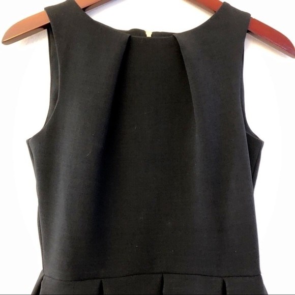 Closet LONDON Color Block Fit and Flare Sleeveless Dress Size 6 in Black and Red - Picture 3 of 11